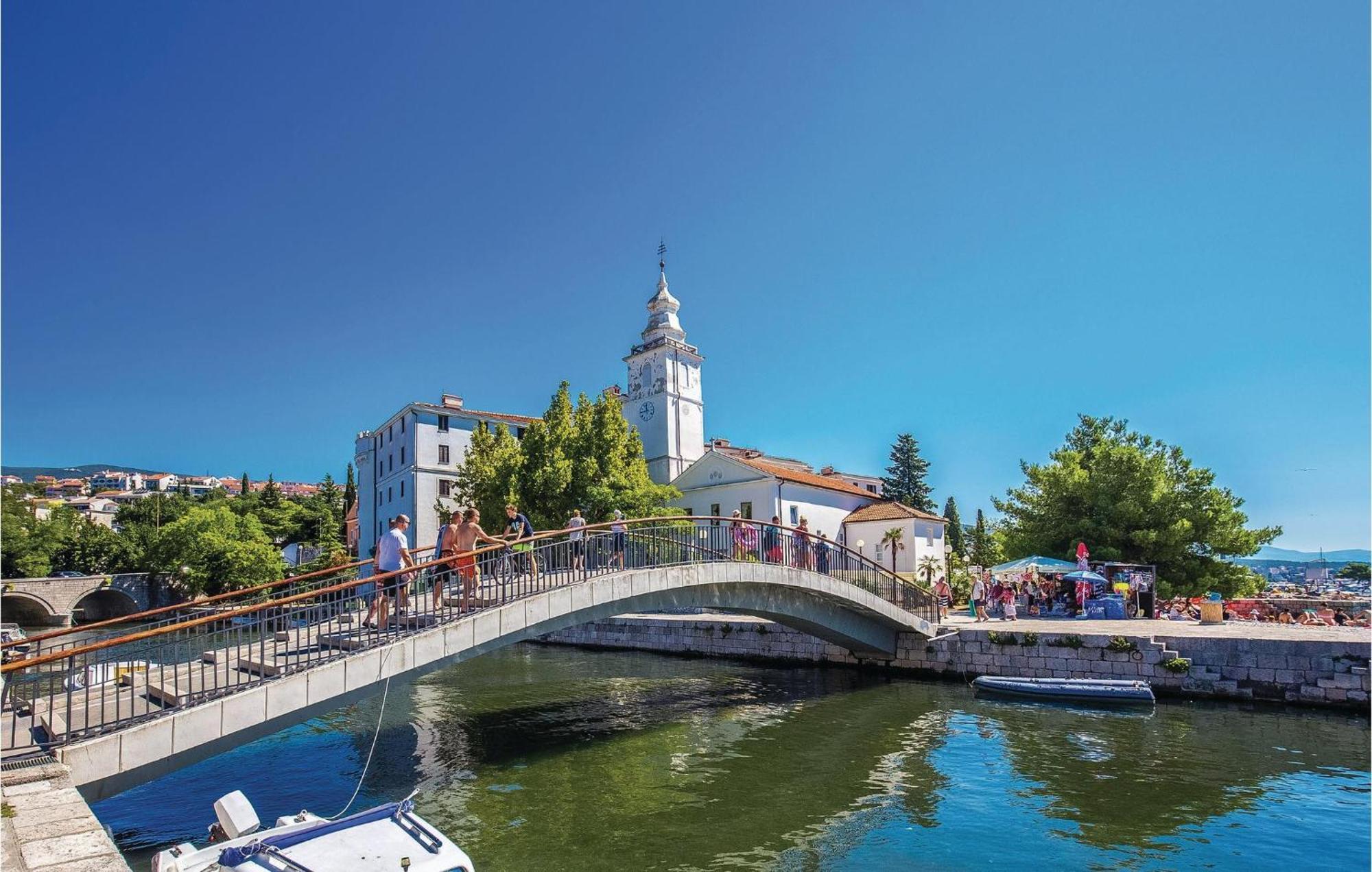Nice Apartment In Crikvenica With House Sea View Eksteriør bilde