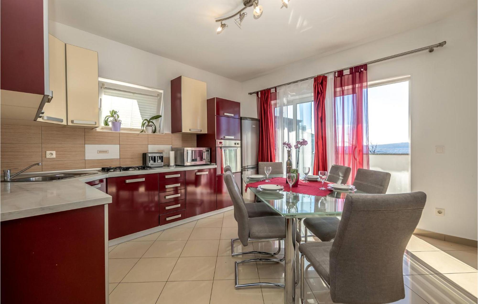 Nice Apartment In Crikvenica With House Sea View Eksteriør bilde