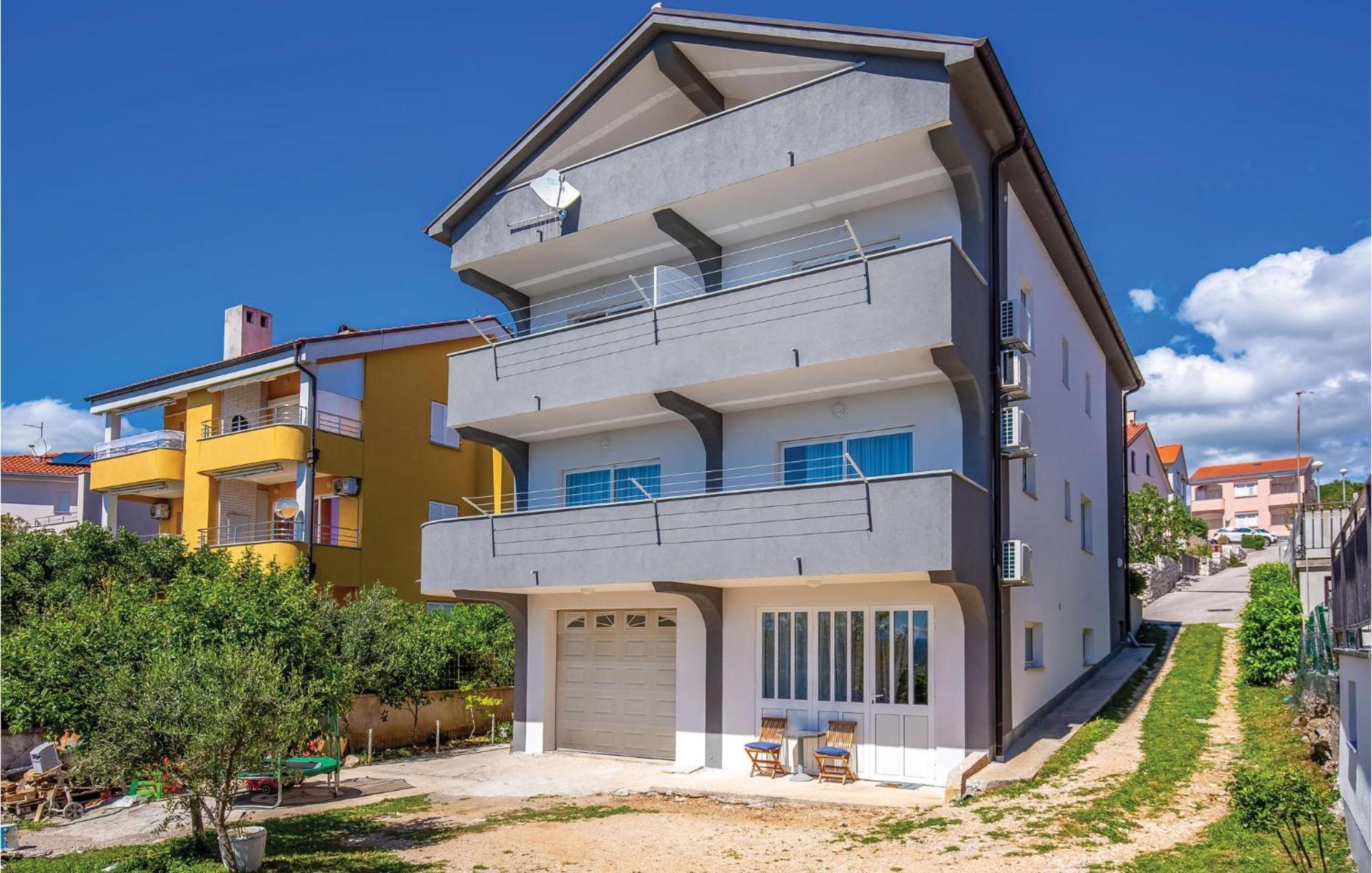 Nice Apartment In Crikvenica With House Sea View Eksteriør bilde